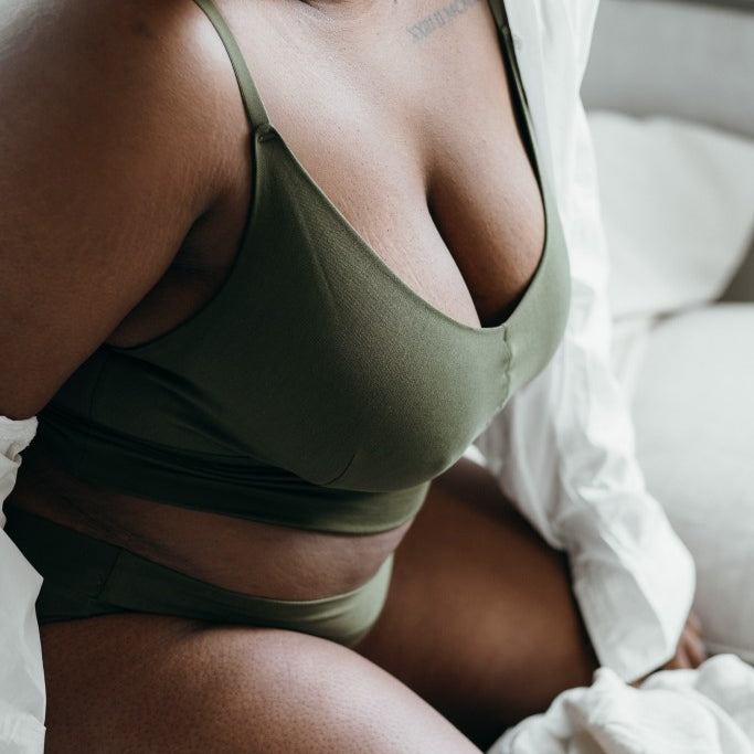 Detailbild vom Emma Bralette in Olive