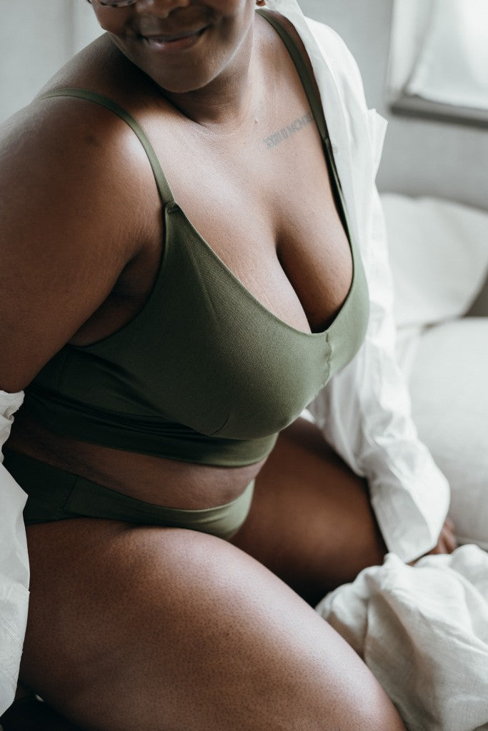 Detailbild vom Emma Bralette in Olive