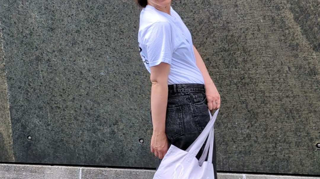 Wir sind the Boobs Club.