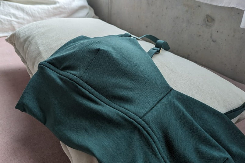 Emma Bralette in jade green mit einer persönlichen Änderung
