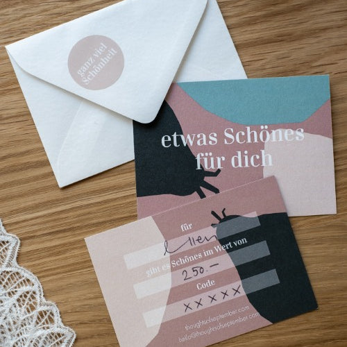 Gutschein von thoughts of september mit weissem Umschlag